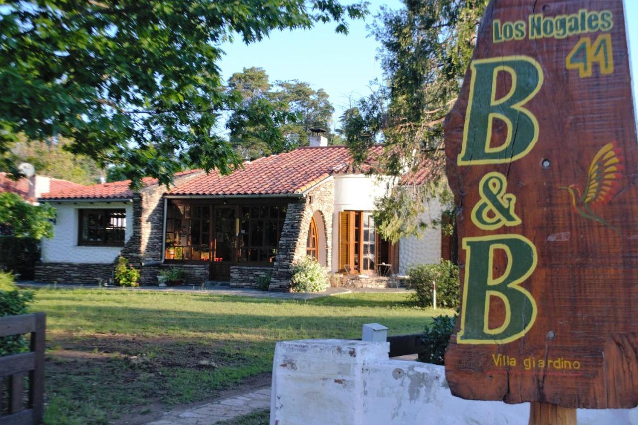 Casa De Huespedes - B&B Villa Giardino Exterior foto